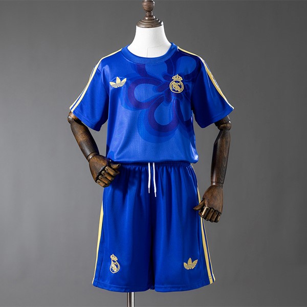 Camiseta Real Madrid Cultural Story Niño 2026
